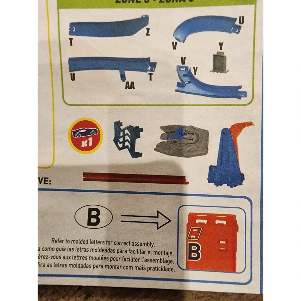 Hot Wheels Toy Track Set Massive 28